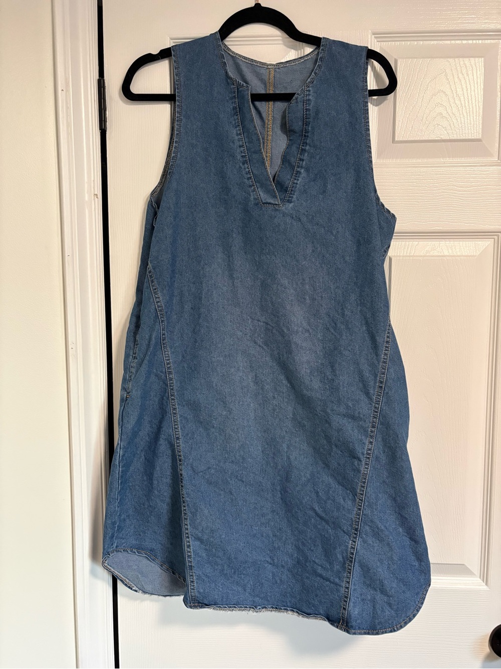 Sleeveless Denim Tunic Dress in Medium Blue